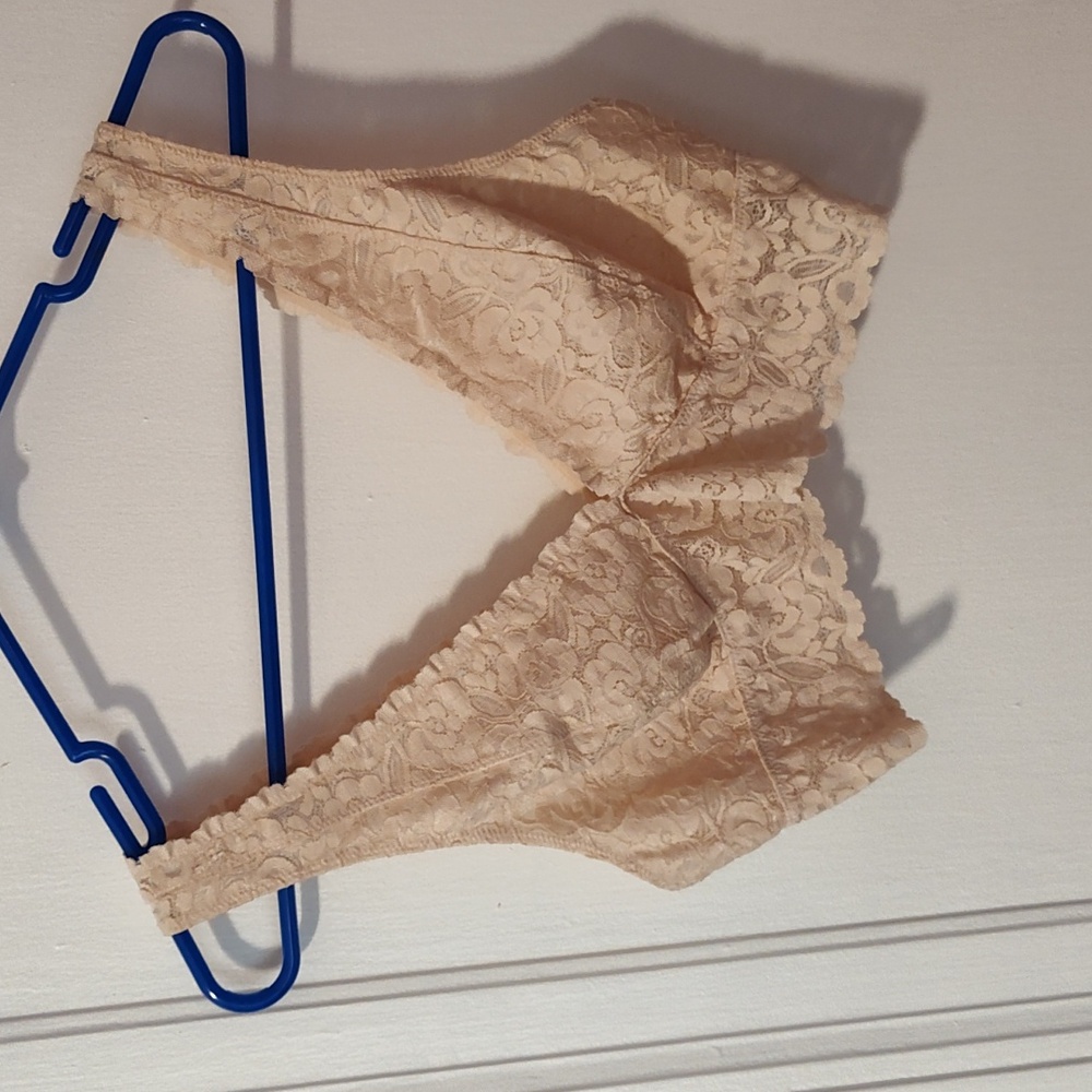 Wishlist Large Lace Cream Bralette
